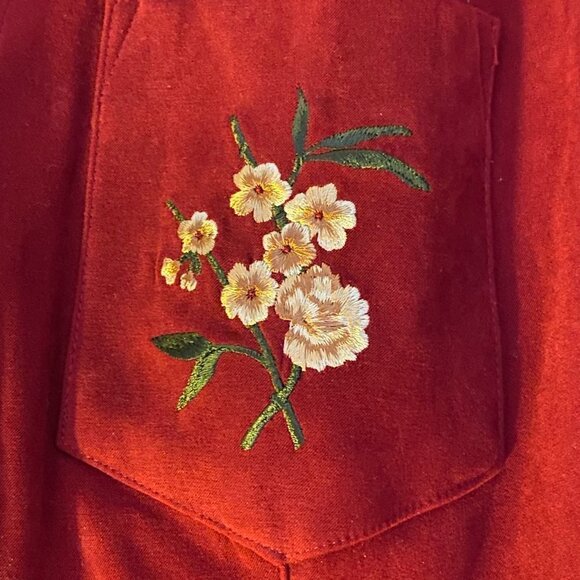 Previously Owned Excellent Condition R&K Women's Velvet Like Blazer - Picture 5 of 8